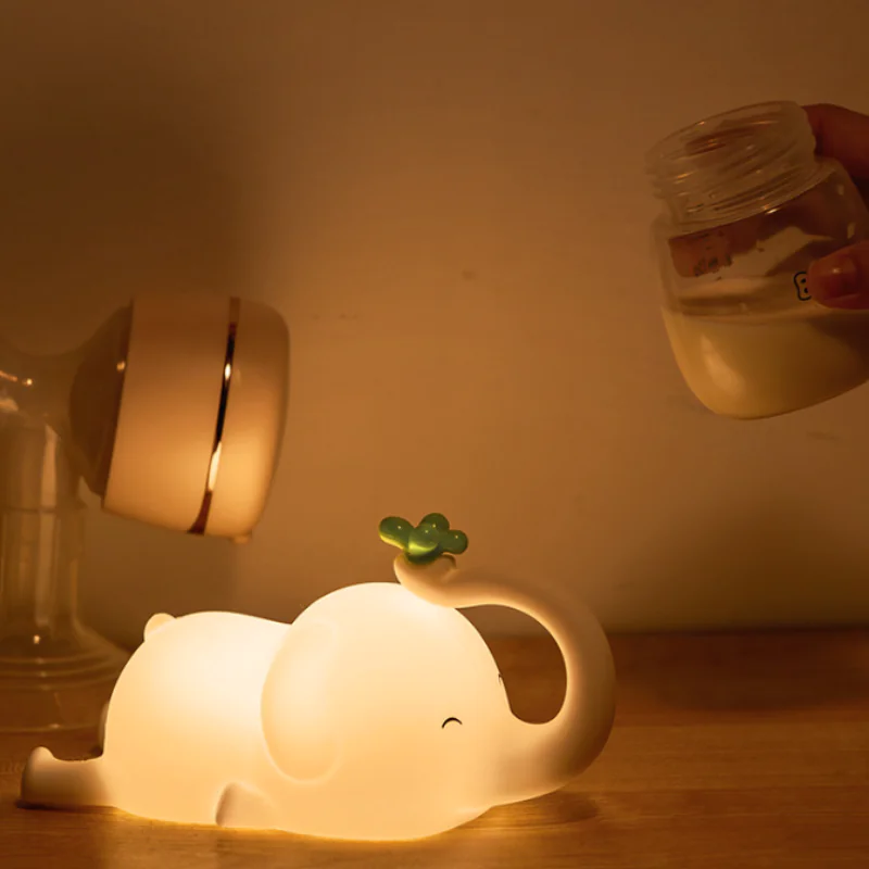 Dreamy Dumbo Bedside Light
